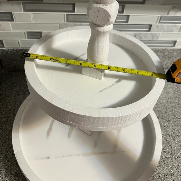 Hallmark Decor - Picture 10 of 14